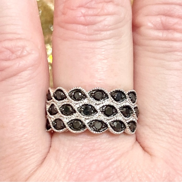 1 Carat Genuine Black Diamond 3 Row Anniversary Band Ring ~ Cocktail Dinner Ring - Picture 8 of 16